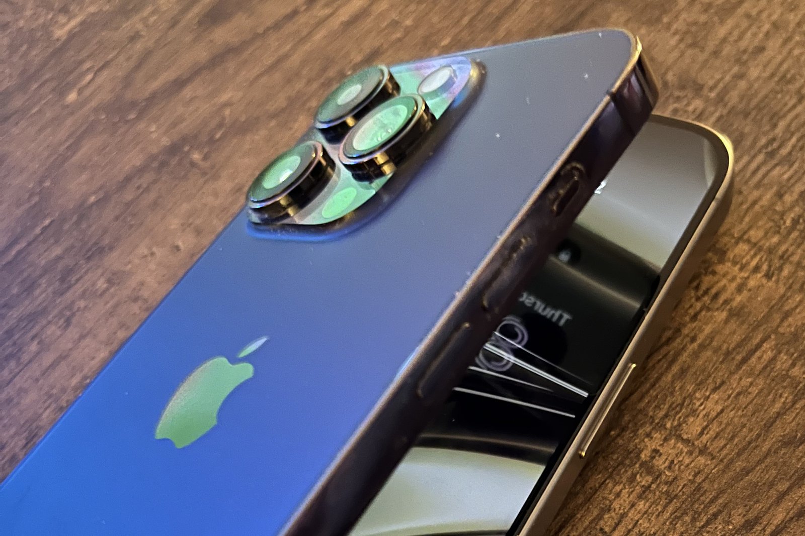 Report: Folding iPhone will be ultra-thin, crease-free, and cost over $2,000