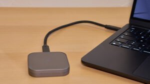Corsair EX400U review: Fast SSD in a small, MagSafe-compatible package