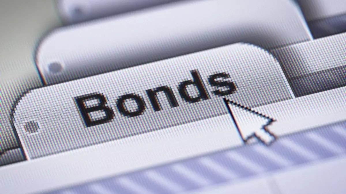 Indian insurers to shift ₹3.5 lakh crore in contracts to bond forwards for risk management