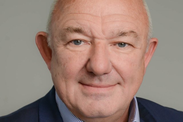 Cowi promotes UK boss