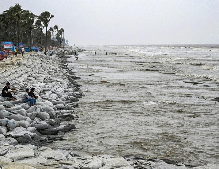 Climate adaptation finance: From paper commitments to climate risk reduction | Science