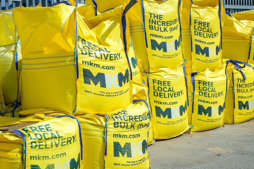 Bulk bag that is fully recycled and fully recyclable
