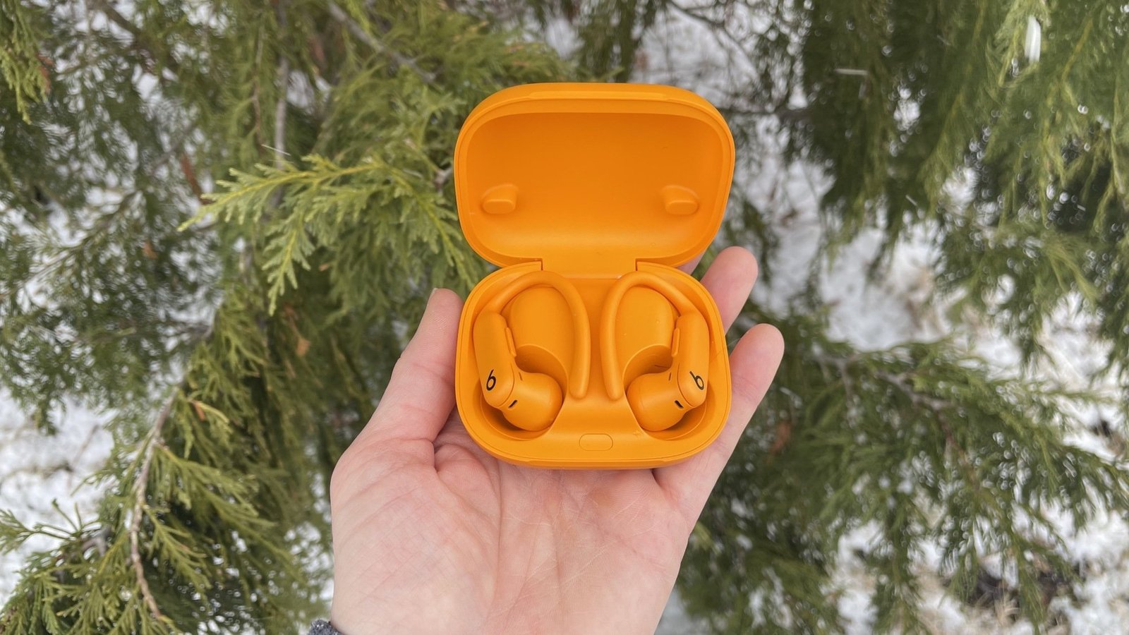 The Powerbeats Pro 2 Are Getting These New Fitness Features in iOS 26