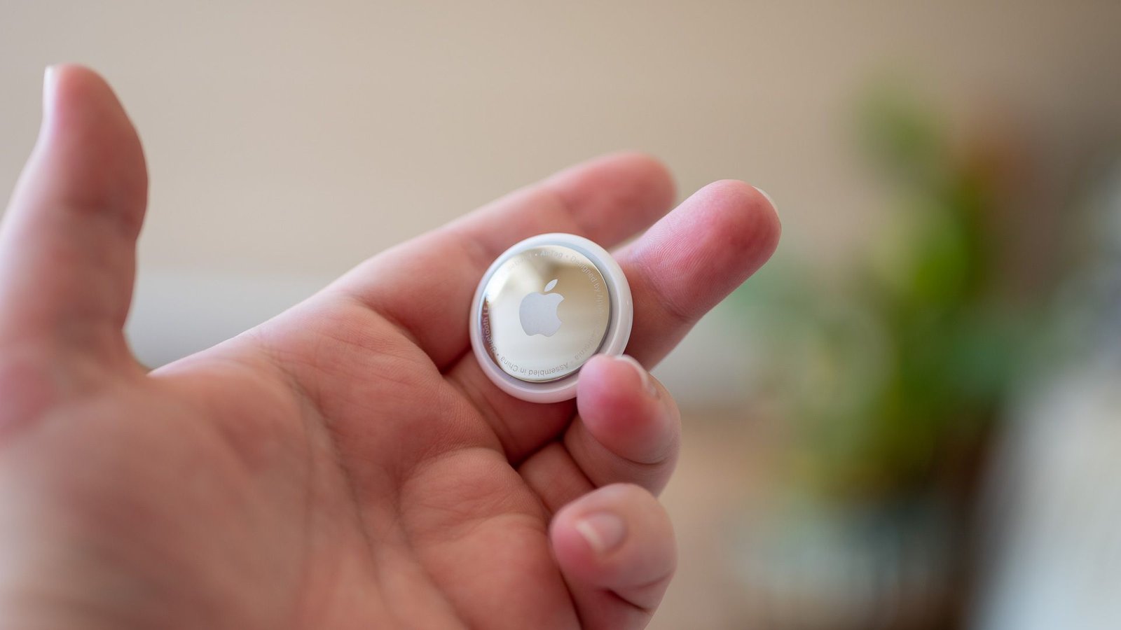 Get 4 Apple AirTags for 34% Off Today