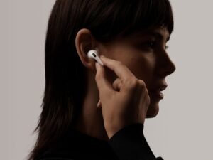 AirPods Pro under $90? Yes, really (MSRP $249).