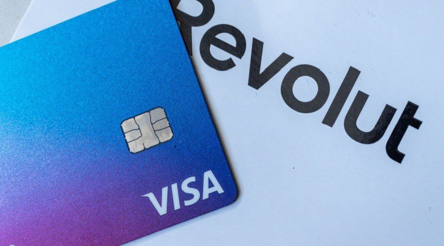 Revolut Launches UK Waitlist for Corporate Card Automating Business Expenses