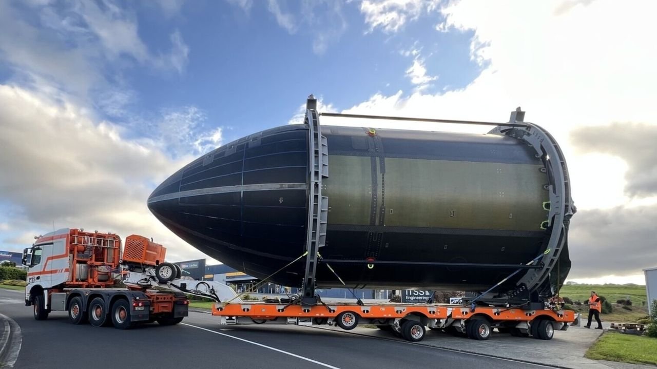 Rocket Lab completes final tests on reusable ‘Hungry Hippo’ fairing ahead of 1st Neutron rocket launch