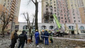 Russia launches air attack on Kyiv as Zelenskyy prepares for Trump meeting