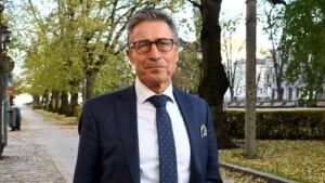 Former Nato chief attacks Trump’s ‘gangster’ talk on Greenland